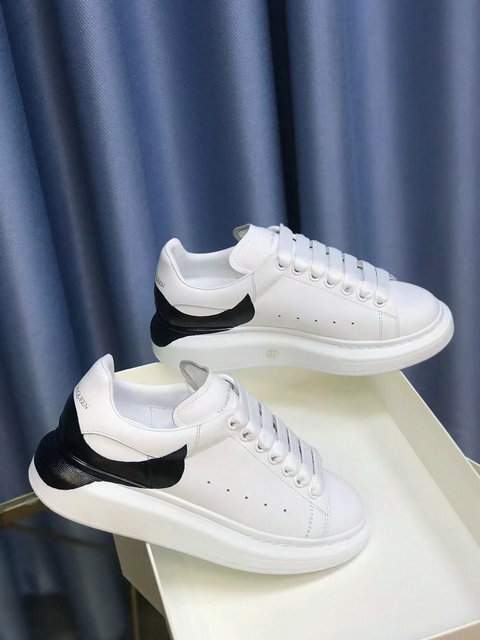 Picture of Alexander McQueen Shoes _SKU21815032SZ35-4440